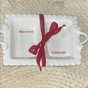 Mud Pie White Ceramic Tray Seasoned Greetings Dip Cheese?